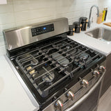 Stove Cover, Stove Guard, Stainless Steel Stove Gap Covers, Heat Resistant & Easy to Clean Stove Counter Gap Cover, Kitchen Stove Counter Gap Cover Eliminates Gap Between Counter & Appliances (2 pcs)